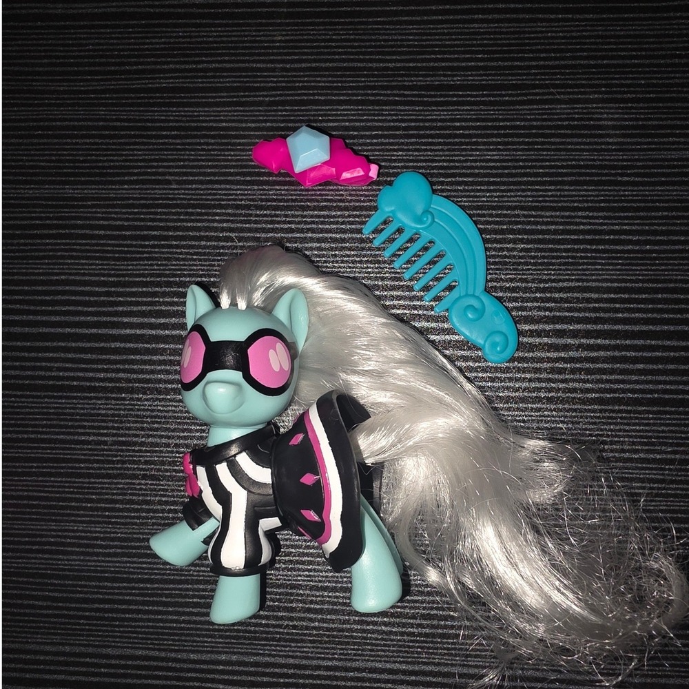My Little Pony Equestria Girls Ponymania Photo 3" My Little Pony The Movie